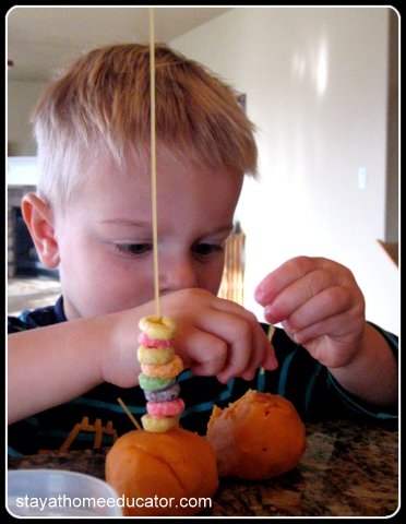 toddler stacking fruit loops