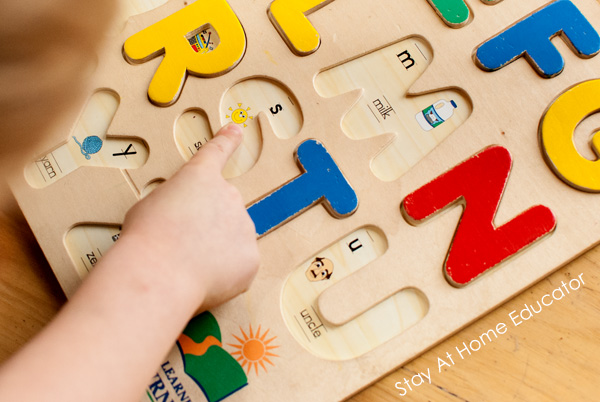 Engaging preschool alphabet activities using an alphabet puzzle