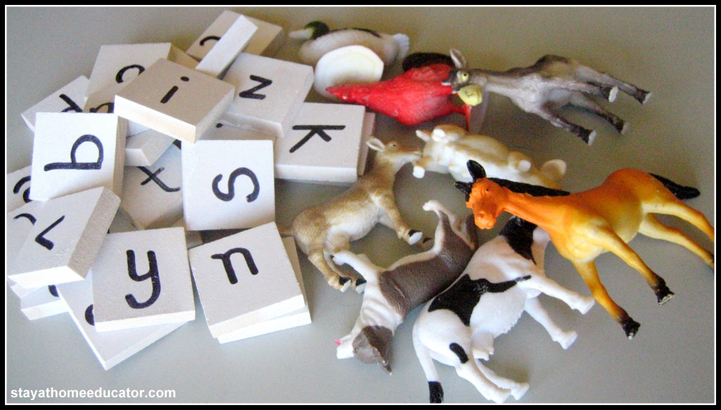 letter sorting activity for preschoolers with animals and letters