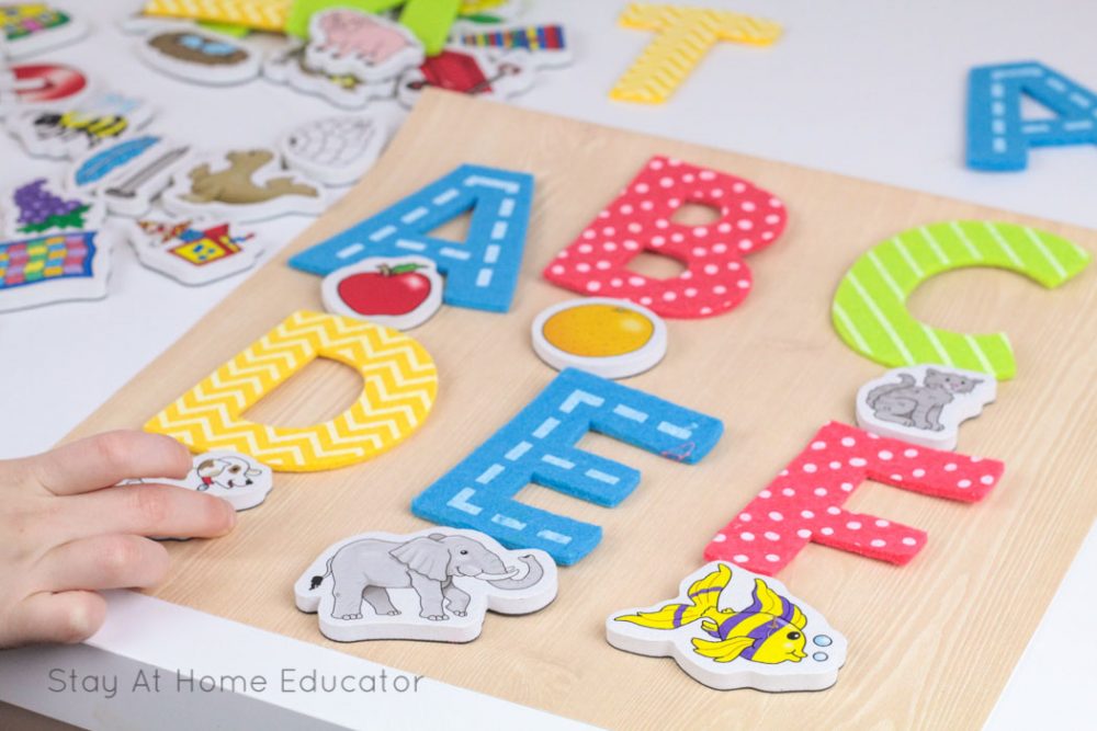 Matching letters and pictures in hands-on alphabet activities