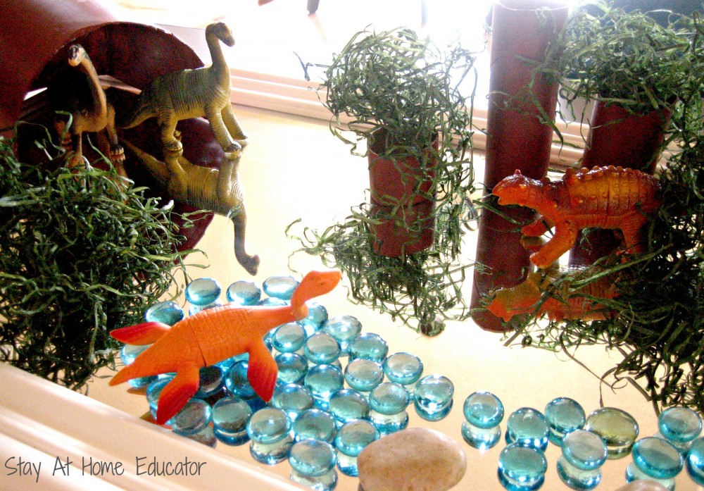 Reggio-inspired dinosaur small world play - Stay At Home Educator