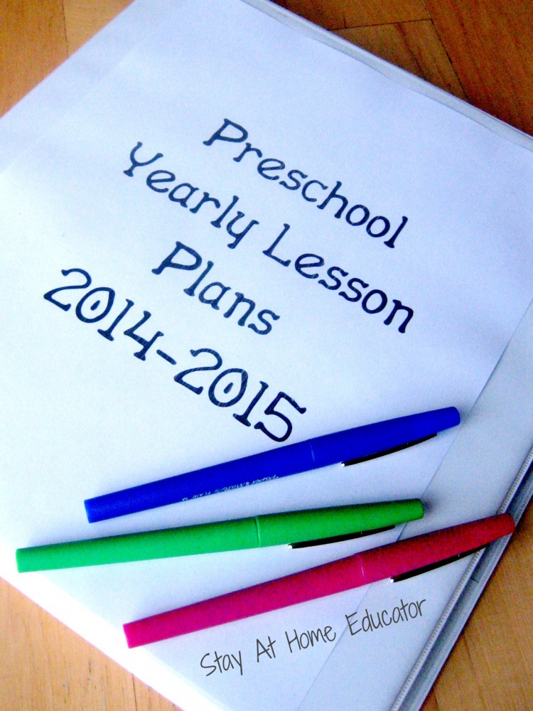 "Preschool Lesson Planning - How to write a year of preschool lesson plans in advance with these four simple steps! My preschool curriculum is designed to teach preschoolers mastery in all areas of their development, and using preschool lesson themes, literacy lesson plans, and math lesson plans, you can plan out a full year of preschool in half the time you thought it might take!"