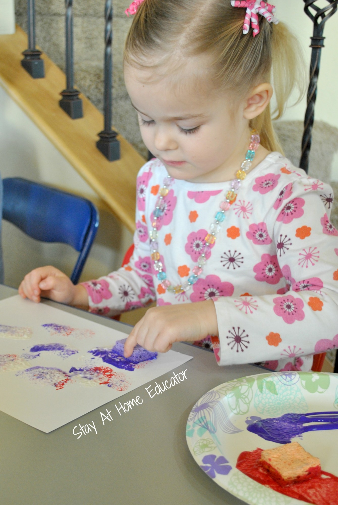 valentine's day process art for preschoolers, preschool sponge painting to create Valentine's art project