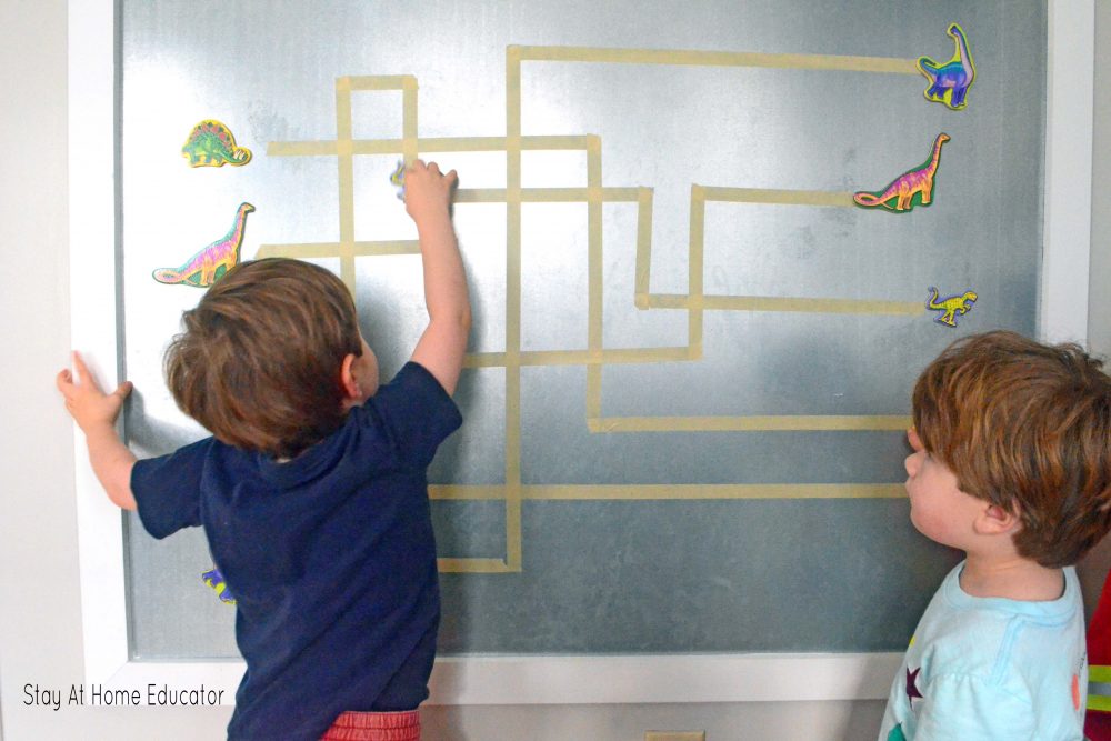 A preschool dinosaur game that encourage early learning skills