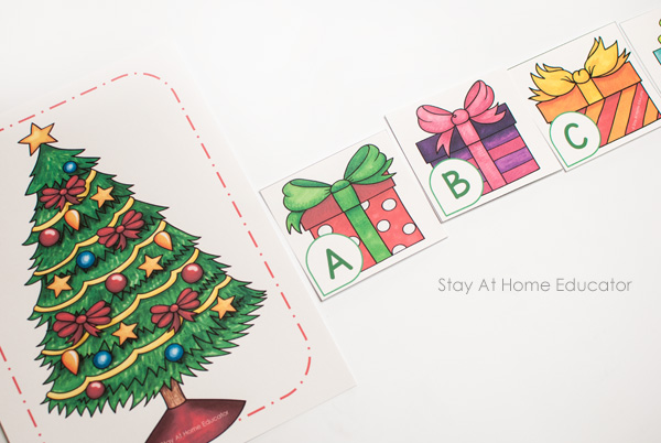 Christmas letter printable cards in alphabetical order