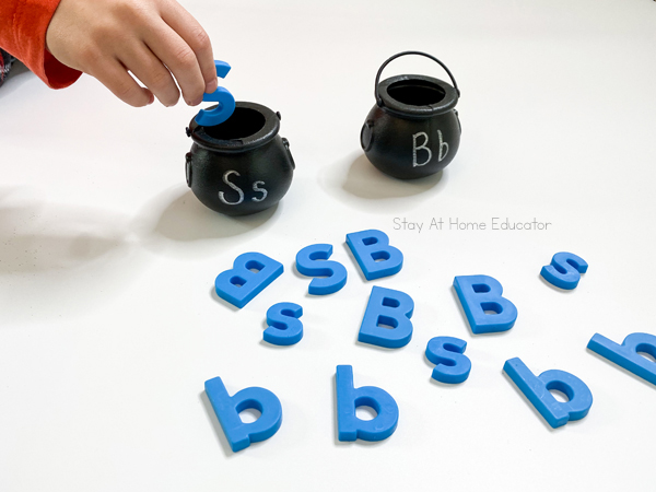 Matching Letters - Building letters with fine motor mats - St. Patrick's Day literacy activities for preschoolers, St. Patrick's Day letter matching, beginning sounds, and phonological awareness