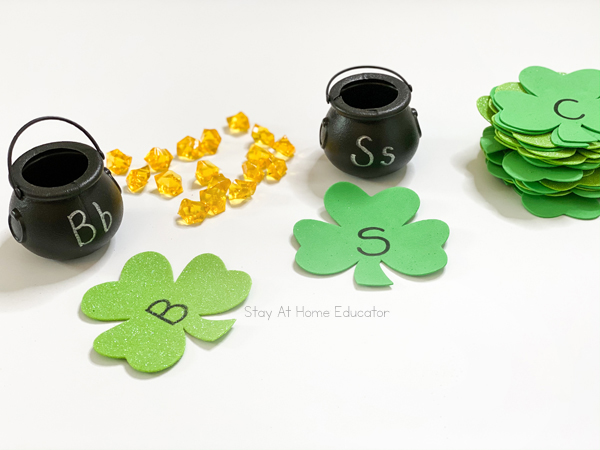 Matching Sounds - St. Patrick's Day literacy activities for preschoolers, St. Patrick's Day letter matching, beginning sounds, and phonological awareness