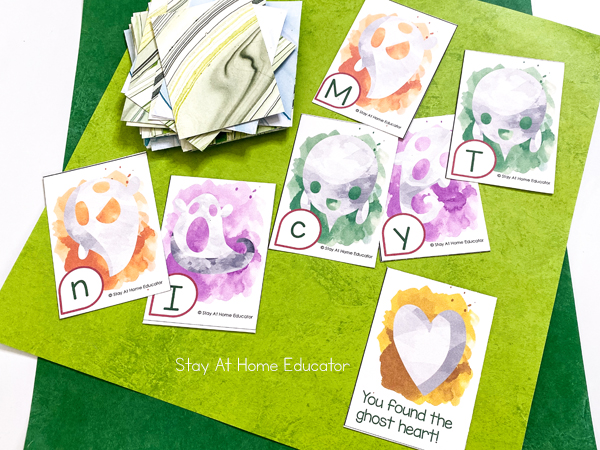Old Maid card game with a ghost theme - preschool Halloween literacy activities