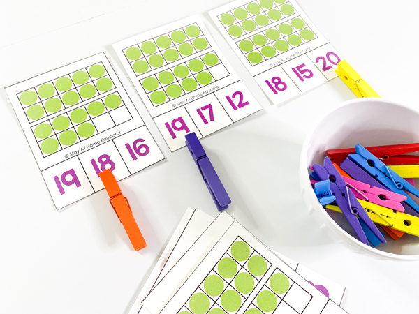 This center invites children to clip the numeral that matches the ten frame. This center is included in the counting 0-10 preschool lesson plans.