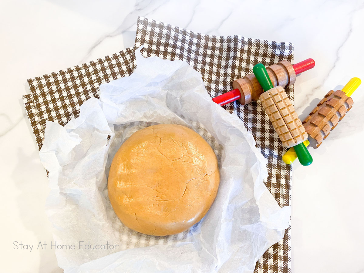 peanut butter playdough recipe | edible playdough | no cook playdough | playdough recipe without cream of tartar